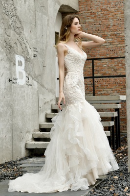 Sweetheart Mermaid Bridal Gown V-Neck Floral Lace Wedding Dress_9