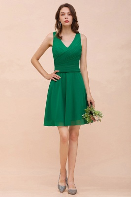 Chic Green Ruched Chiffon Short Bridesmaid Dress Sleeveless V-Neck Knee Length Wedding Party Dress_5