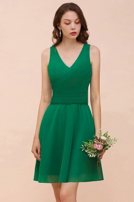 Chic Green Ruched Chiffon Short Bridesmaid Dress Sleeveless V-Neck Knee Length Wedding Party Dress_8