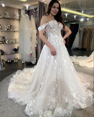 Elegant Off-the-Shoulder Tulle A-line Wedding Dresses Lace Appliques Bridal Dress with Sweep Train_4